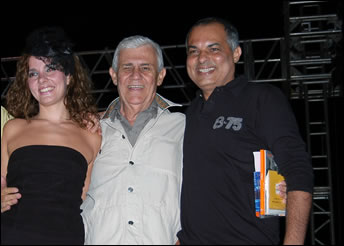 Mònica, Miranda e Claufe durante a I BIENAL INTERNACIONAL DE POESIA DE BRASILIA, I BIP – setembro de 2008